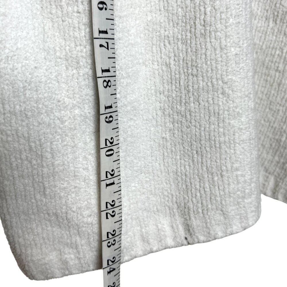 Atlantis Fleece White Long-Sleeve Pullover, S - Picture 7 of 8